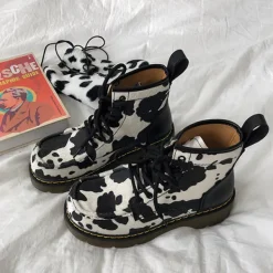 Mad|Boots / Platform Boots*Boogzel Clothing Animal Behavior Boots Black/white