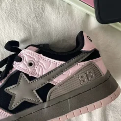 Classics|Aesthetic Sneakers*Boogzel Clothing Black & Pink Star Sneakers Pink/black