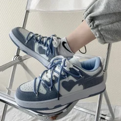 Classics|Aesthetic Sneakers*Boogzel Clothing Heart Aesthetic Sneakers Blue