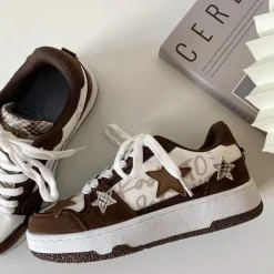 Classics|Aesthetic Sneakers*Boogzel Clothing Star Aesthetic Sneakers Brown