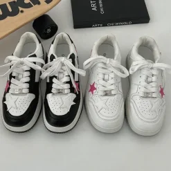 Classics|Aesthetic Sneakers*Boogzel Clothing Bubblegum Pink Star Sneakers in Black
