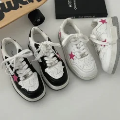 Classics|Aesthetic Sneakers*Boogzel Clothing Bubblegum Pink Star Sneakers in Black