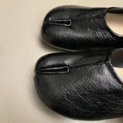 Mad|Split Toe Tabi Shoes*Boogzel Clothing Casual Friday Split Toe Tabi Flats