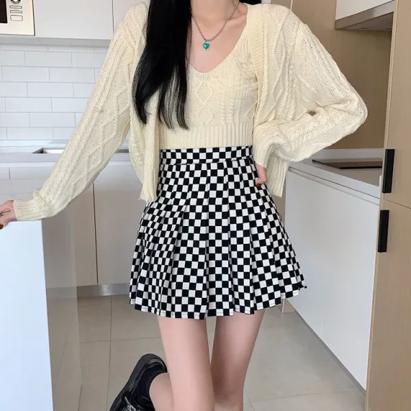 Skirts*Boogzel Clothing Checkered Print Pleated Skirt