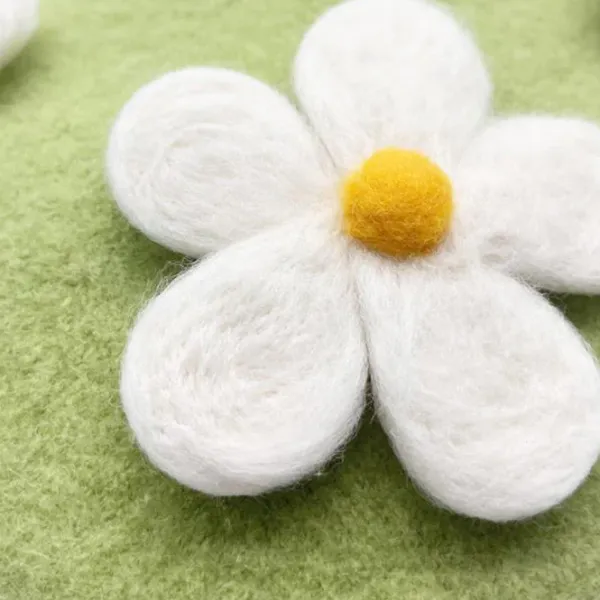 Hats*Boogzel Clothing Daisy Crochet Beret