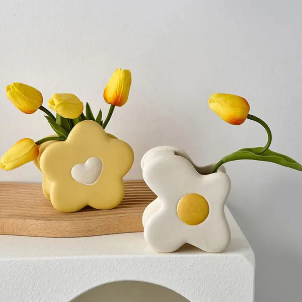 Flower Vases|Aesthetic Room Decor*Boogzel Clothing Danish Pastel Ceramic Flower Vase