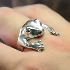 Rings*Boogzel Clothing Frog Ring