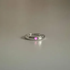 Rings*Boogzel Clothing Glow In Dark Heart Ring