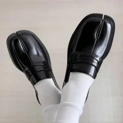 Classics|Split Toe Tabi Shoes*Boogzel Clothing London Bridge Split Toe Tabi Loafers Black