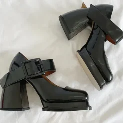 Classics|Sandals / Mary Janes*Boogzel Clothing Mary Jane Heels Black