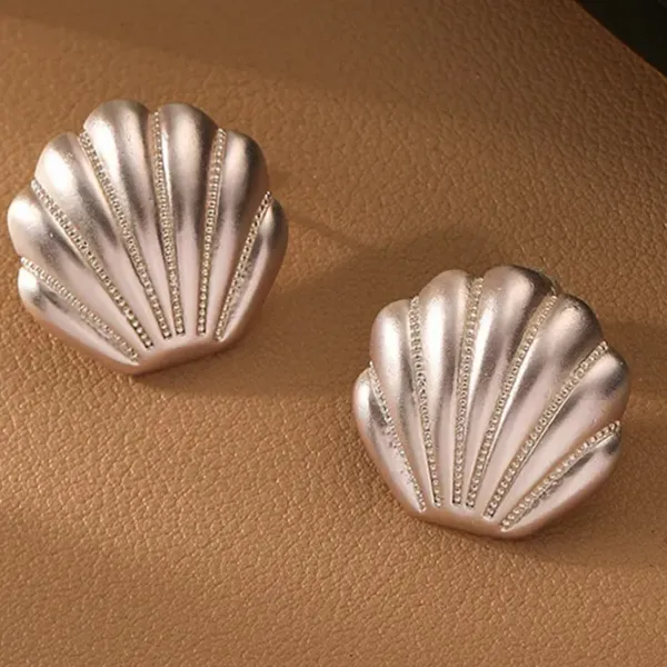 Earrings*Boogzel Clothing Minimalist Aesthetic Shell Earrings