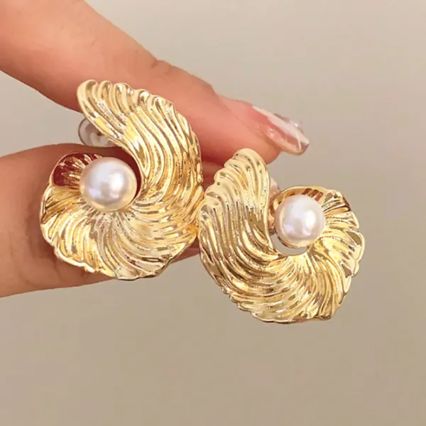 Earrings*Boogzel Clothing Ocean Whisper Shell Earrings