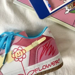 Classics|Aesthetic Sneakers*Boogzel Clothing Pastel Aesthetic Flower Sneakers Pink/blue