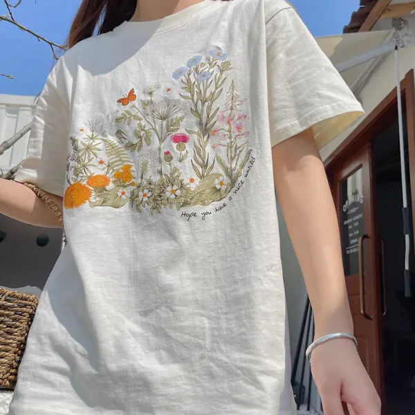 Aesthetic T-Shirts & Graphic Tees*Boogzel Clothing Plant Mom Aesthetic Graphic T-Shirt