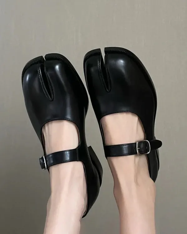Mad|Sandals / Mary Janes*Boogzel Clothing Preppy Aesthetic Tabi Mary Jane Sandals Black
