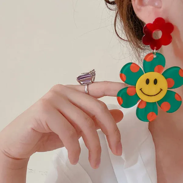 Earrings*Boogzel Clothing Pretty Petal Earrings
