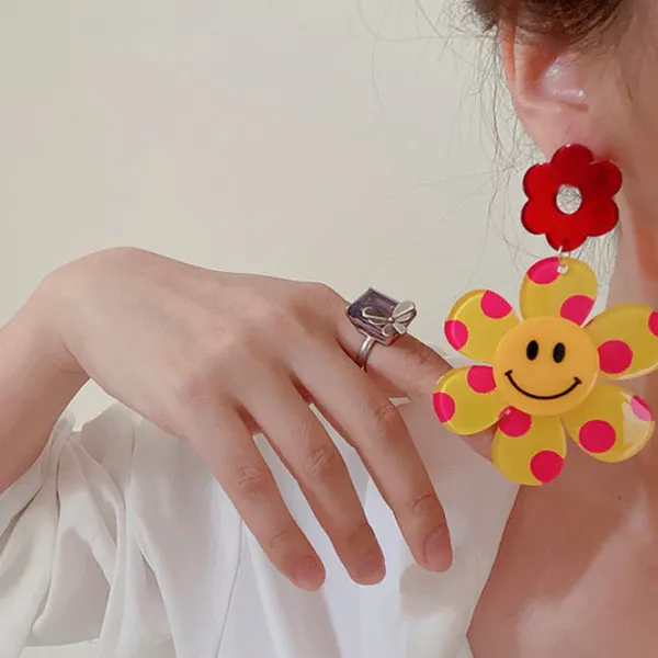 Earrings*Boogzel Clothing Pretty Petal Earrings