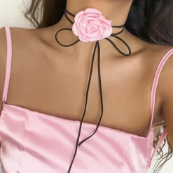 Necklaces & Chokers*Boogzel Clothing Rose Choker Necklace