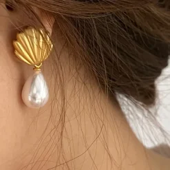 Earrings*Boogzel Clothing Shell Pearl Drop Earrings Gold