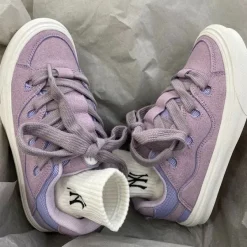 Classics|Aesthetic Sneakers*Boogzel Clothing Skater Lavender Sneakers Purple