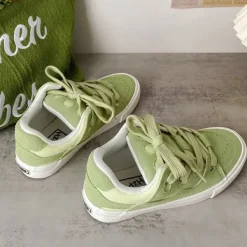 Classics|Aesthetic Sneakers*Boogzel Clothing Skater Light Sneakers Green