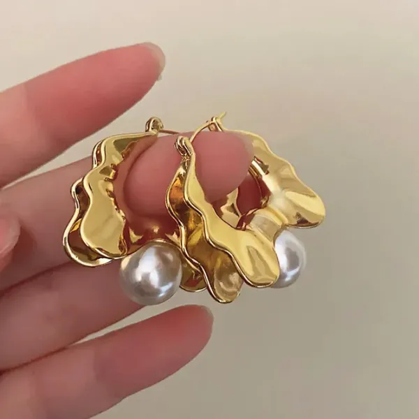 Earrings*Boogzel Clothing Vintage Pearl Wavy Earrings Gold
