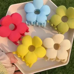 Hair Accessories*Boogzel Clothing Y2K Flower Hair Claw