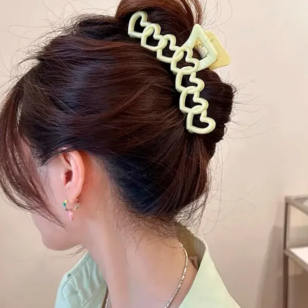 Hair Accessories*Boogzel Clothing Y2K Hearts Hair Claw